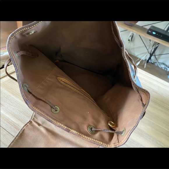 Louis Vuitton GM Backpack Vintage - Picture 6 of 8